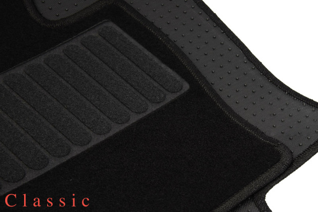 Коврики текстильные "Классик" для Toyota Camry (седан / XV55) 2017 - 2018, черные, 1шт.
